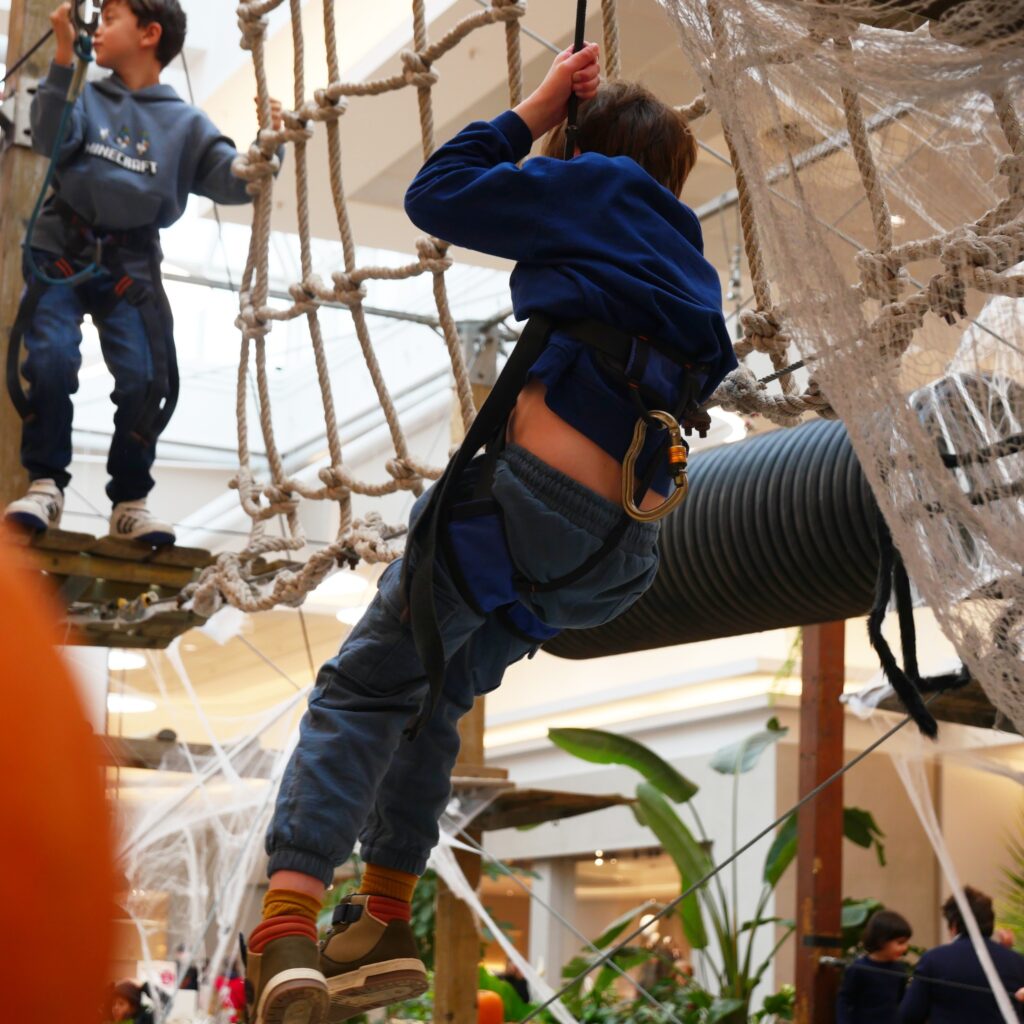 enfant au parcours frisson halloween en Belgique