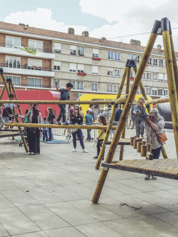 parcours de grimpe pour enfants
