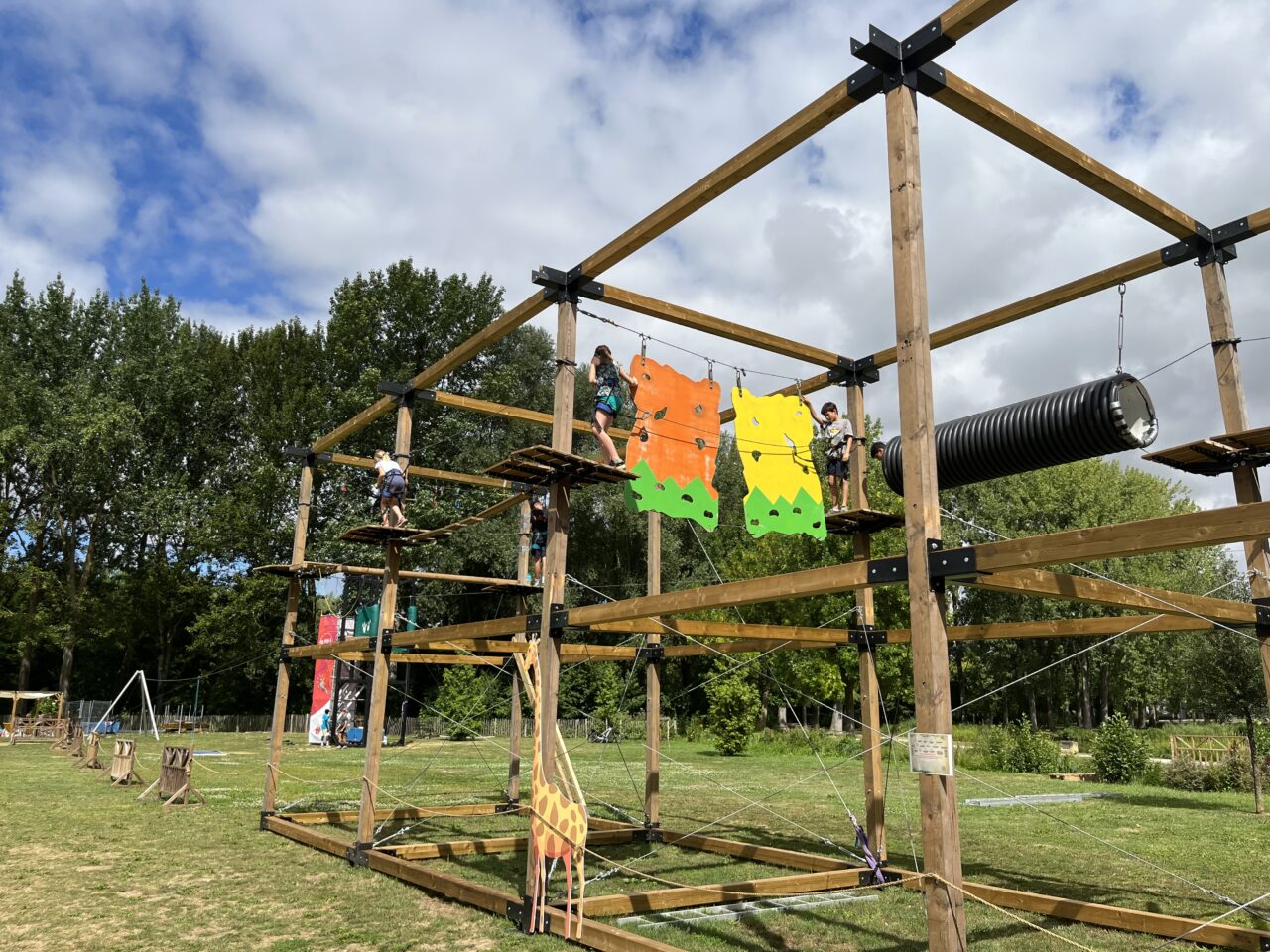 parcours XXL de grimpe pour enfant