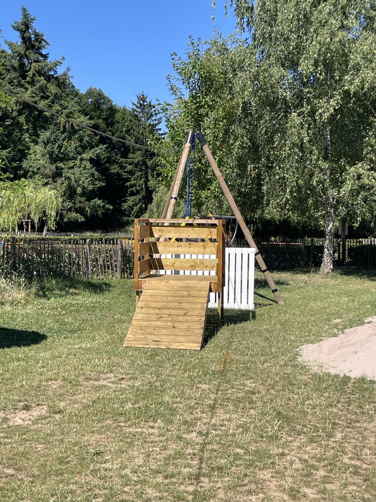 plateforme de parcours tyrolienne