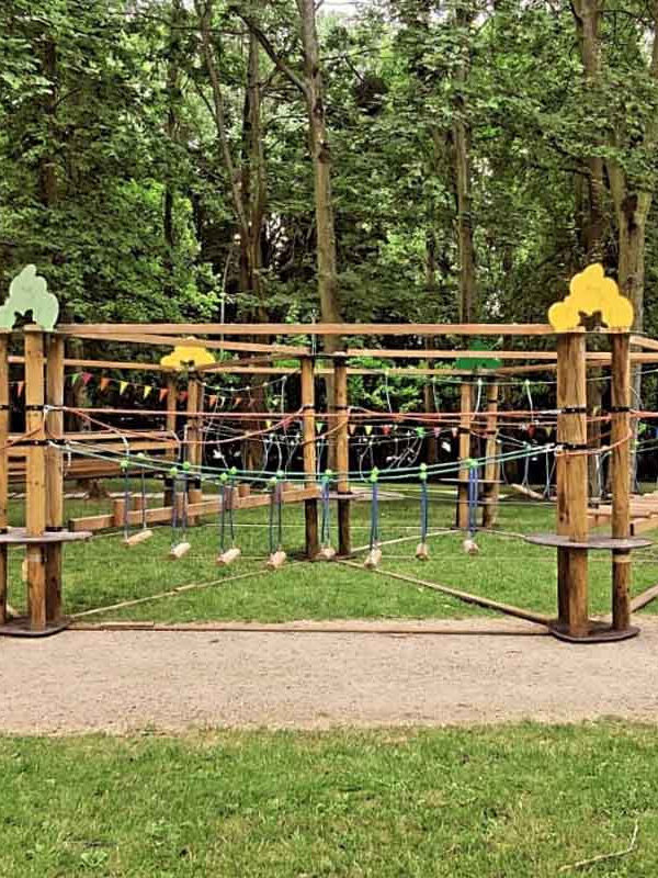 parcours ouistiti en bois vue de face