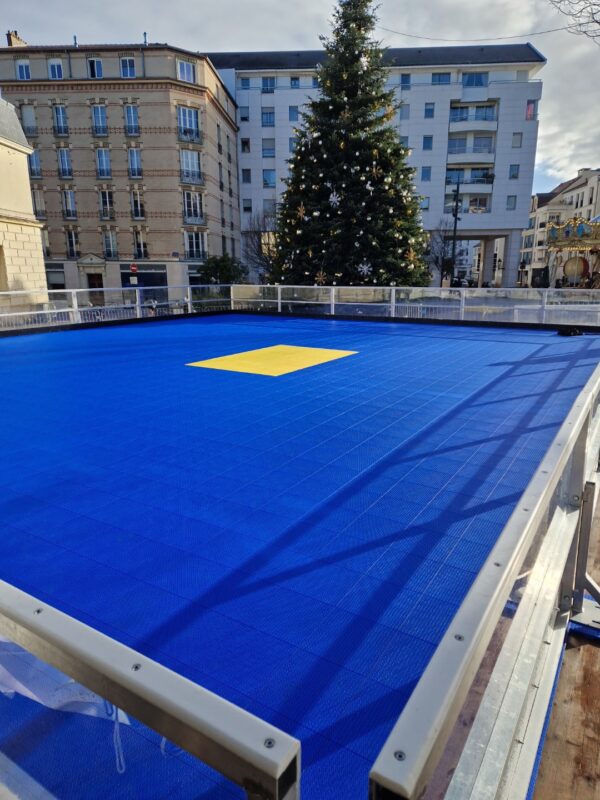 Piste de roller couverte