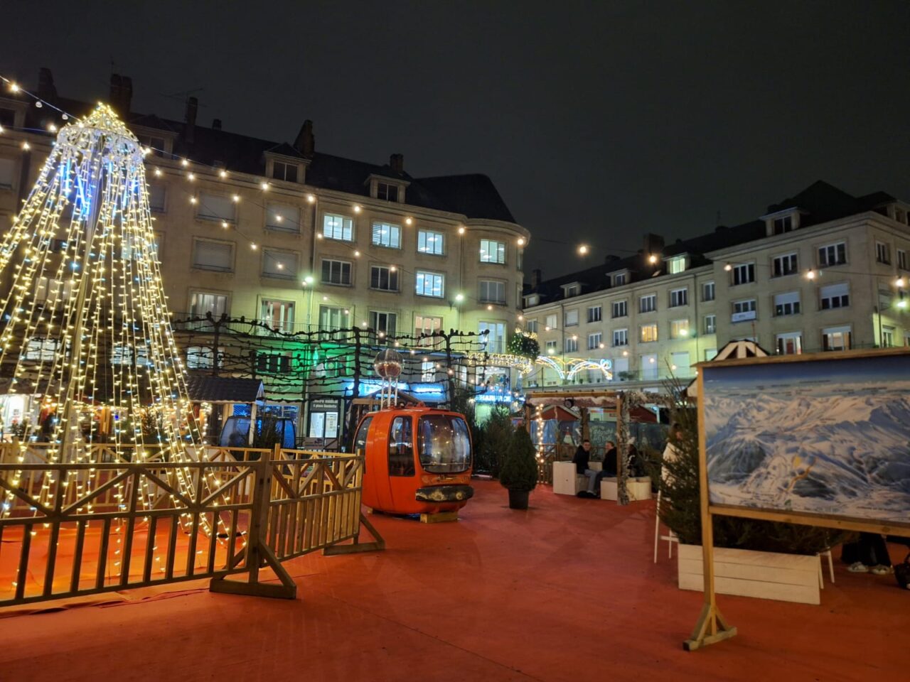 décor de thème montagne pour un marché de Noël