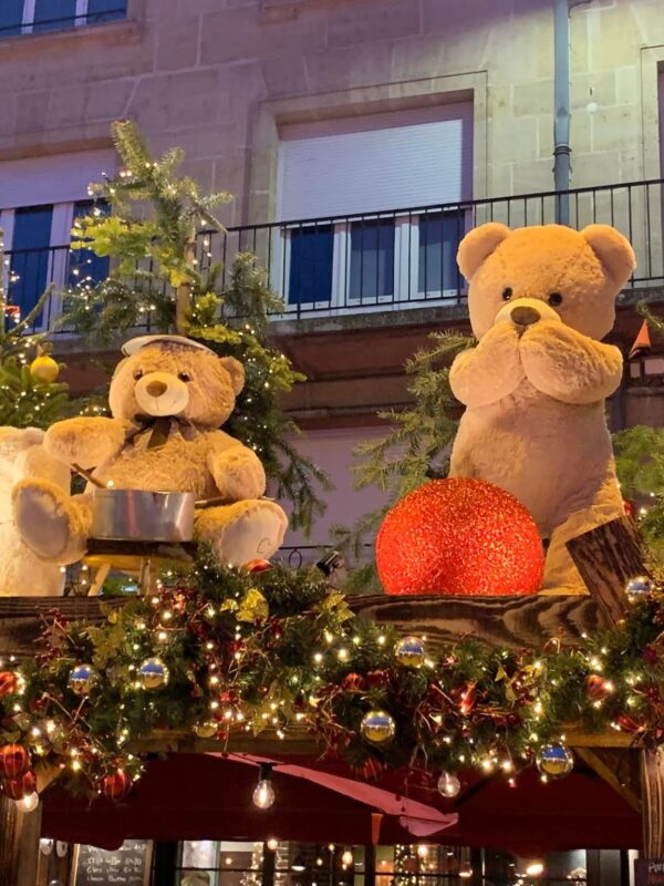 décoration avec peluches géantes