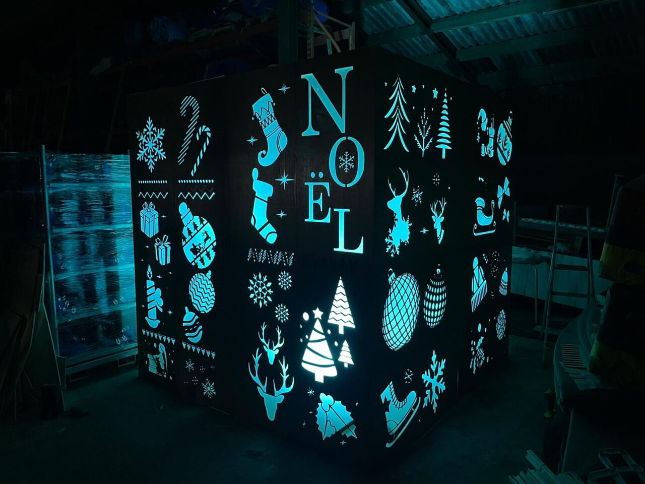 décoration pour un marché de Noël féérique