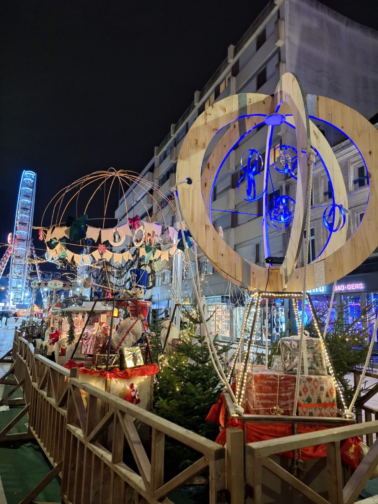 décoration pour un marché de Noël féérique