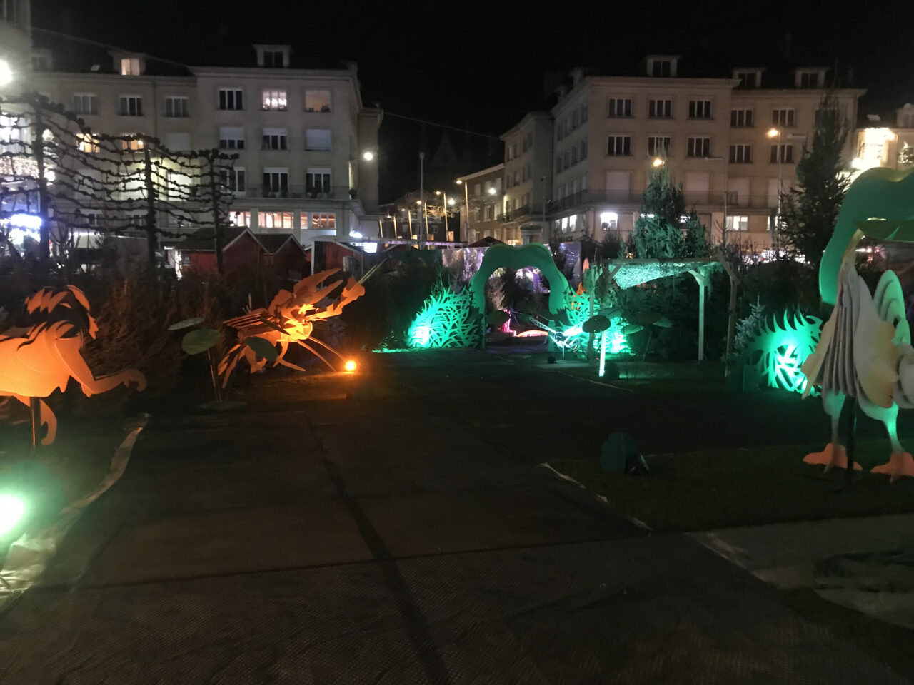 décor illuminé sur le thème de l'ile mystérieuse