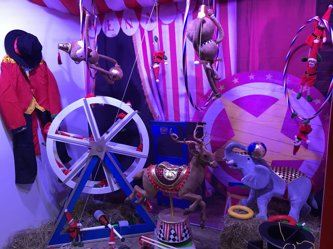 vitrine animée Chrictmas Circus