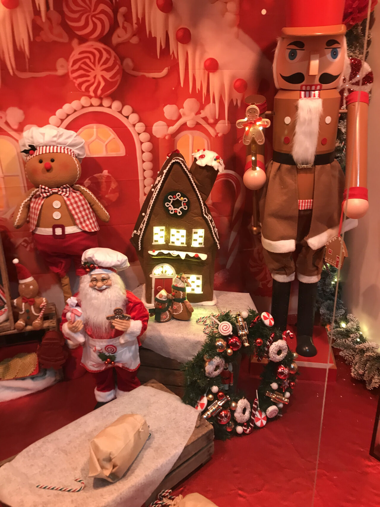 vitrine animée l'atelier pain d'épices