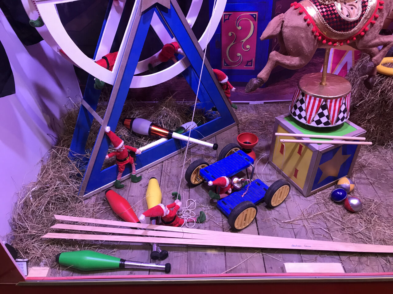 vitrine animée Chrictmas Circus