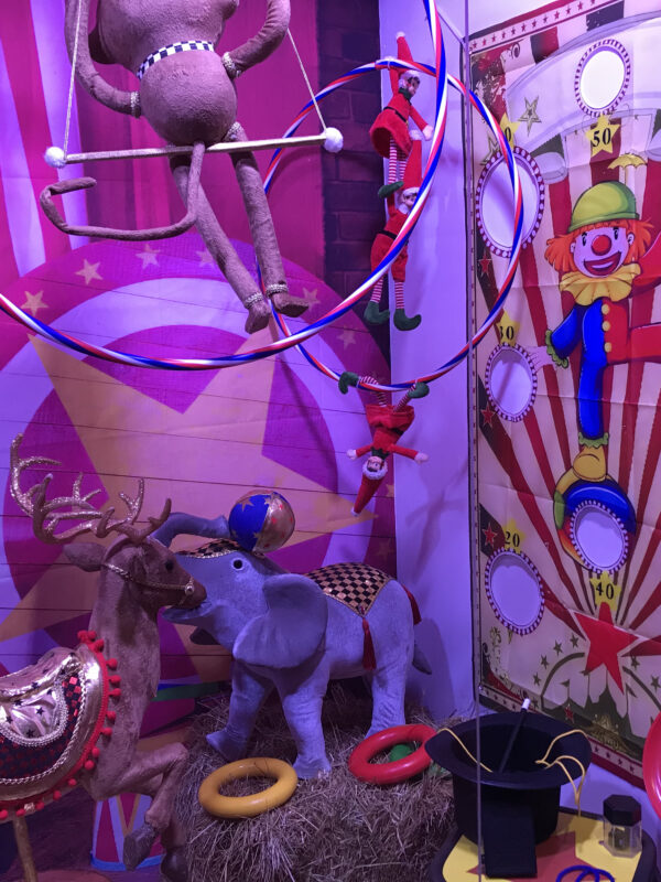 vitrine animée Chrictmas Circus